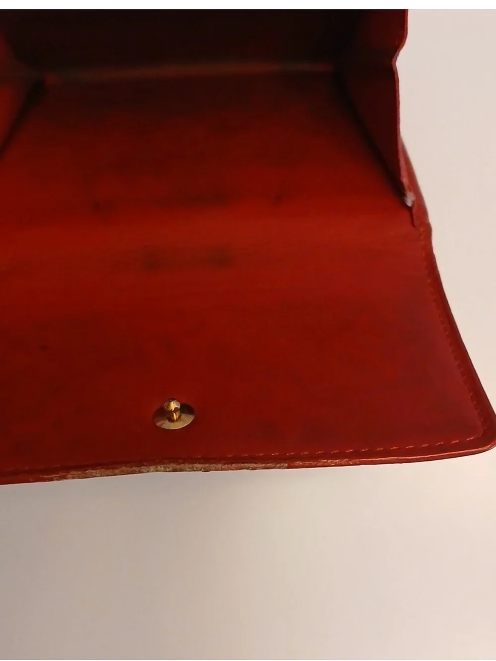 Louis Vuitton Vernis NWOT W/ BOX&COA CHERRY PATENT MONOGRAM COMPACT WALLET AS IS